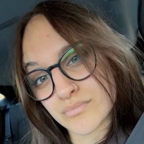 Diandra, Babysitter in Stuhr