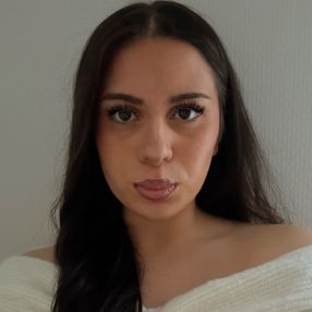 Miryam, Babysitter in Vreden