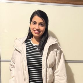 Anjuri, Babysitter in Bayreuth