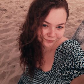 Joline, Babysitter in Essen