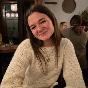 Jule, Babysitter in Freiburg im Breisgau