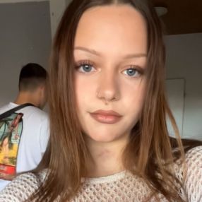 Talina, Babysitter in Trebur