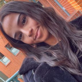 Samra, Babysitter in Stade