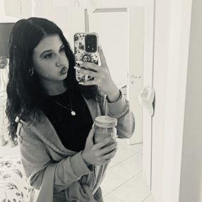 Alysha, Babysitter in Eitorf