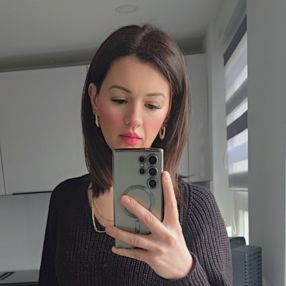 Nora, Babysitter in Durmersheim