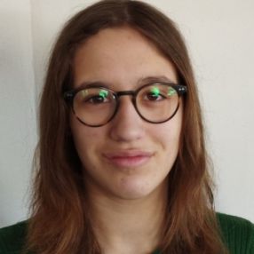 Ronja Lilith, Babysitter in Rösrath