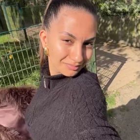 Tabasum, Babysitter in Schöneck