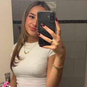 Carina, Babysitter in Gilching