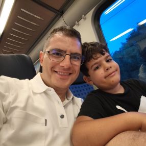 Artavazd, Familie in Nördlingen