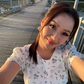 Aizirek, Babysitter in Wismar