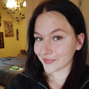 Emely, Babysitter in Baden-Baden