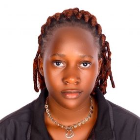 Nagujja, Babysitter in Böblingen