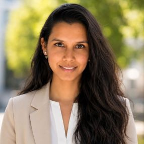 Jeevani, Babysitter in Chemnitz