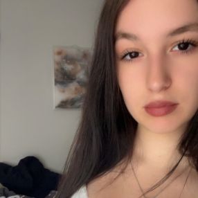 Alischa, Babysitter in Schleswig