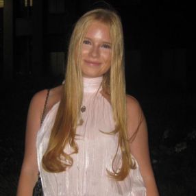 Pauline, Babysitter in Friedrichsdorf