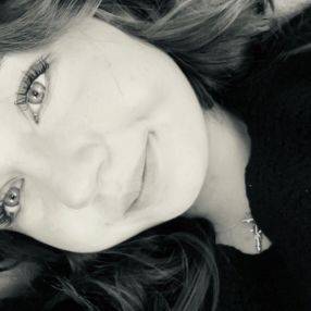 Lea, Babysitter in Euskirchen
