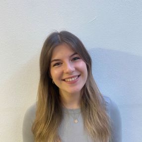 Rebekka, Babysitter in Regensburg
