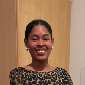 Malena, Babysitter in Bad Wimpfen