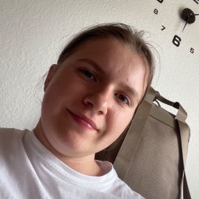 Sara Alexia, Babysitter in Trossingen