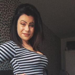 Lucia Victoria, Babysitter in Delitzsch