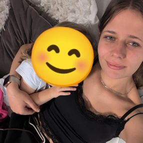 Lena-Marie, Babysitter in Brühl