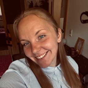 Josephine, Babysitter in Bautzen
