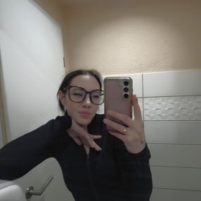 Michelle, Babysitter in Weingarten