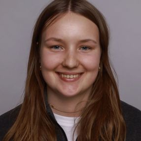 Lilli, Babysitter in Wismar