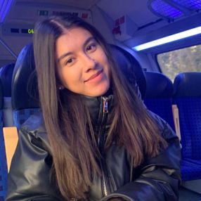 Jocelyne, Babysitter in Ahrensburg
