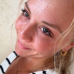 Nadine, Babysitter in Bad Abbach