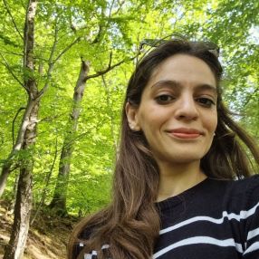 Djihane, Babysitter in Frankfurt am Main