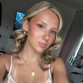 Greta, Babysitter in Nidderau