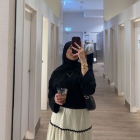 Rinad, Babysitter in Werl