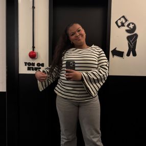 Alisha, Babysitter in Monheim am Rhein