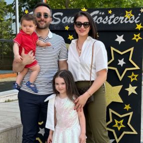 Selen, Familie in Bad Soden am Taunus
