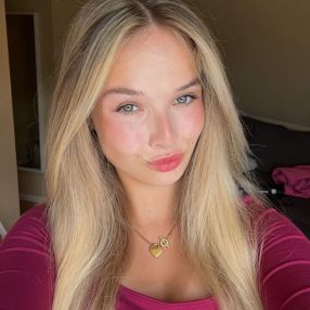 Lotte, Babysitter in Leer (Ostfriesland)