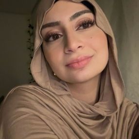 Sümeyye, Babysitter in Gifhorn