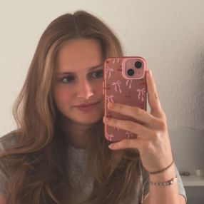 Vanessa, Babysitter in Stuttgart