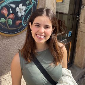 Juliana, Babysitter in München