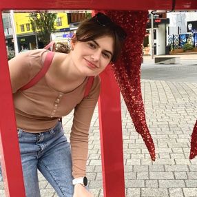 Mila, Babysitter in Hamburg