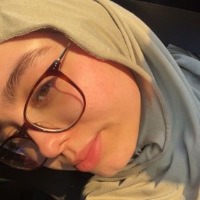 Yasmine, Babysitter in Dortmund