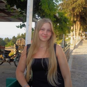 Elly, Babysitter in Bad Münder am Deister