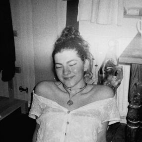 Juli, Babysitter in Leipzig