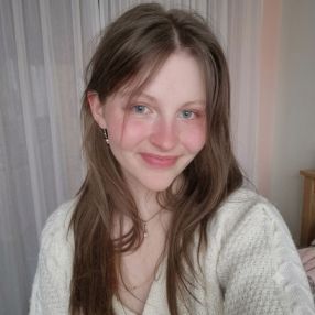 Lejolu, Babysitter in Weißenfels