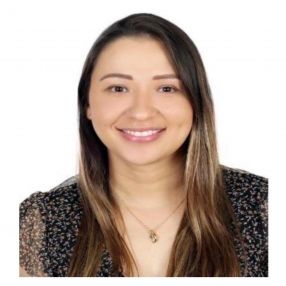 Mariel Farina, Babysitter in Kiel