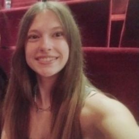 Enia, Babysitter in Sindelfingen
