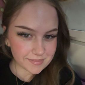Leonie Marie, Babysitter in Iserlohn