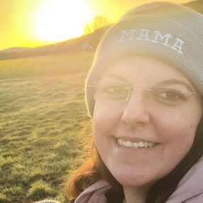 Janin, Babysitter in Schwabach