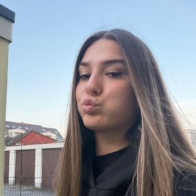 Renee, Babysitter in Langenfeld (Rheinland)