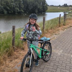 ZSOFIA, Familie in Kleve